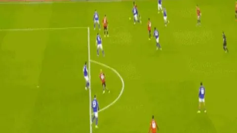 西超杯激战：毕尔巴鄂竞技2-1逆转马竞，携手皇马争夺冠军